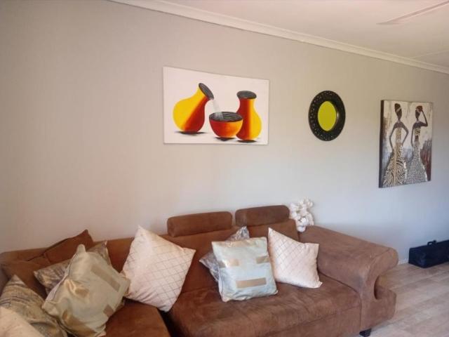 2 Bedroom Apartment / Flat For Sale in Brakpan North