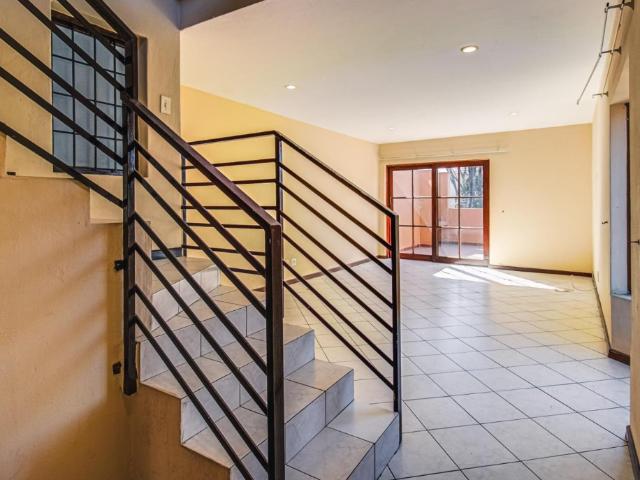 2 Bedroom Apartment / Flat For Sale in Buurendal