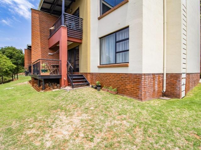 2 Bedroom Apartment / Flat For Sale in Glenvista