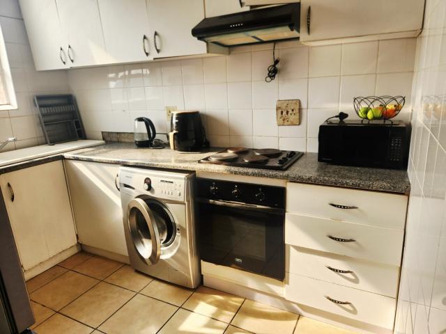 2 Bedroom Apartment / Flat For Sale in Glenwood