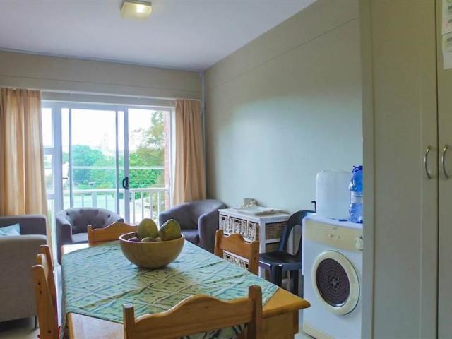 2 Bedroom Apartment / Flat For Sale in Grahamstown Central