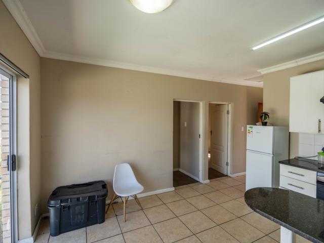 2 Bedroom Apartment / Flat For Sale in Grahamstown Central