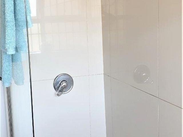 2 Bedroom Apartment / Flat For Sale in Green Point