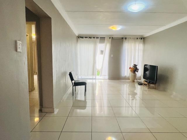2 Bedroom Apartment / Flat For Sale in Dainfern