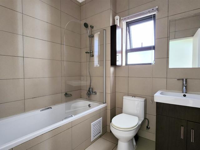 2 Bedroom Apartment / Flat For Sale in Dainfern