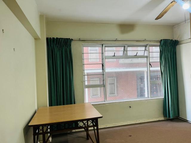 2 Bedroom Apartment / Flat For Sale in Durban Central