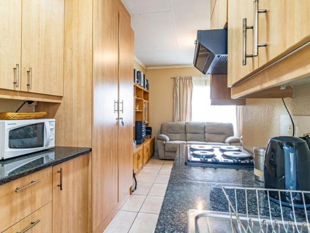 2 Bedroom Apartment / Flat For Sale in Eden Glen