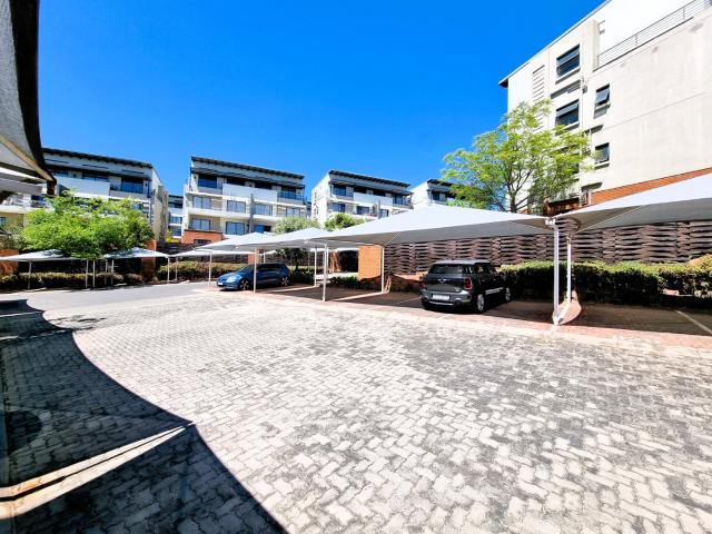 2 Bedroom Apartment / Flat For Sale in Fourways