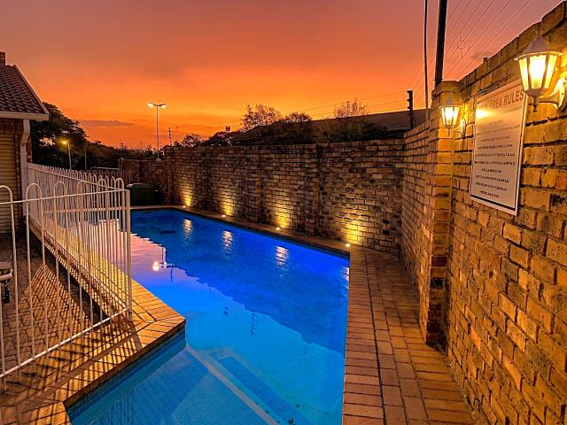 2 Bedroom Apartment / Flat For Sale in Ferndale
