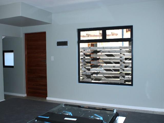 2 Bedroom Apartment / Flat For Sale in Kidds Beach