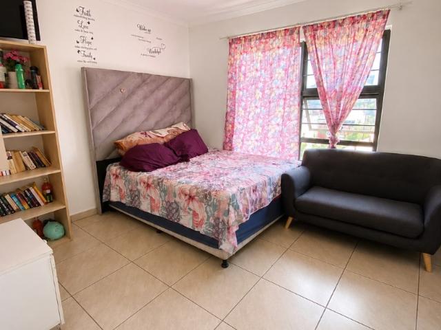 2 Bedroom Apartment / Flat For Sale in Honeydew