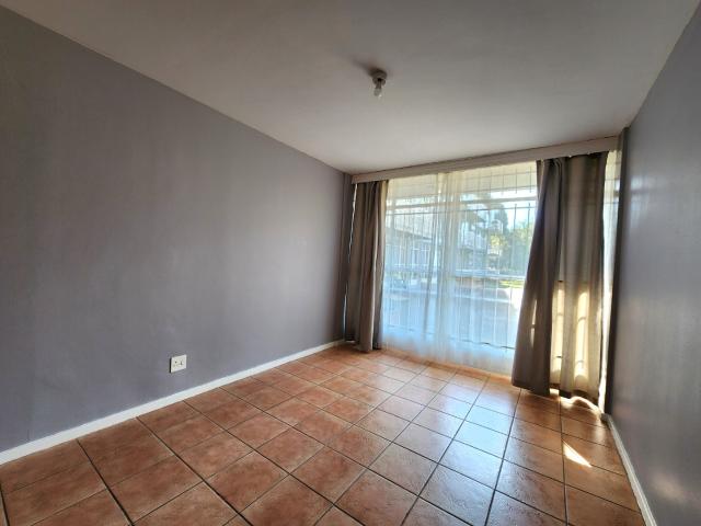 2 Bedroom Apartment / Flat For Sale in Horison