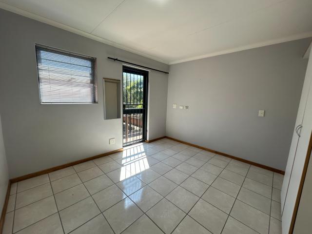 2 Bedroom Apartment / Flat For Sale in Hatfield