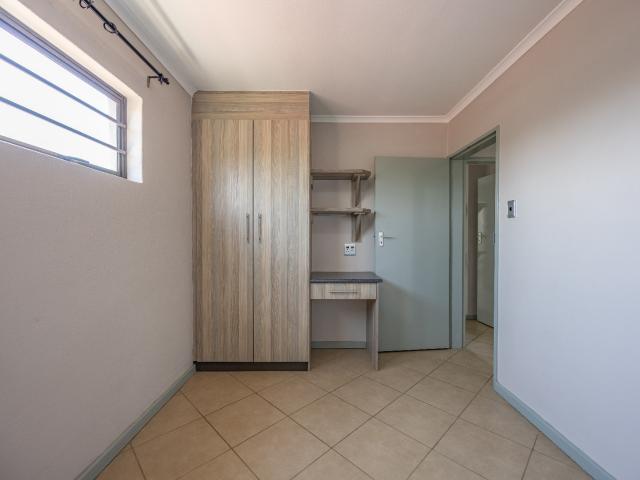2 Bedroom Apartment / Flat For Sale in Hatfield