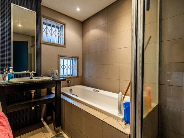 2 Bedroom Apartment / Flat For Sale in Hatfield