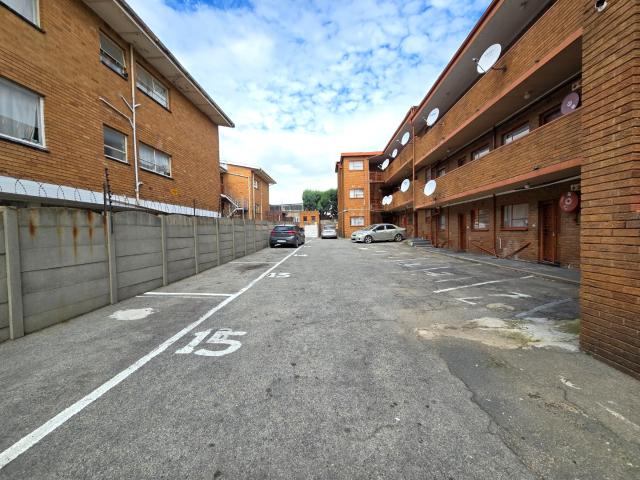 2 Bedroom Apartment / Flat For Sale in Haddon