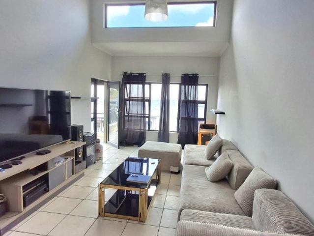 2 Bedroom Apartment / Flat For Sale in Oakdene