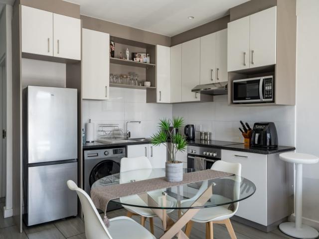 2 Bedroom Apartment / Flat For Sale in La Colline