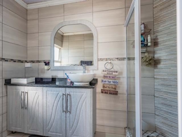 2 Bedroom Apartment / Flat For Sale in Mount Edgecombe