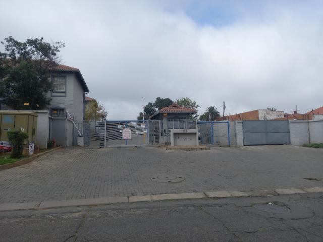 2 Bedroom Apartment / Flat For Sale in Moffat View
