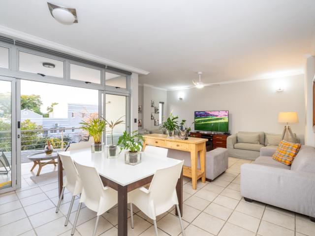2 Bedroom Apartment / Flat For Sale in Morningside