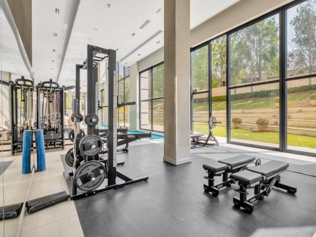 2 Bedroom Apartment / Flat For Sale in Morningside