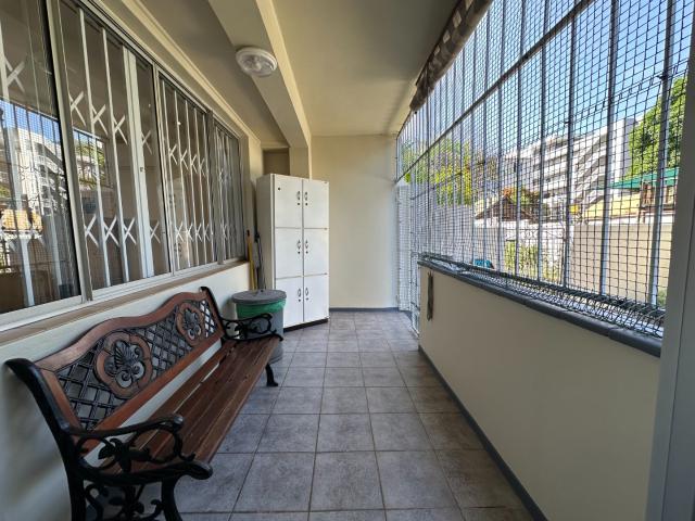2 Bedroom Apartment / Flat For Sale in Morningside