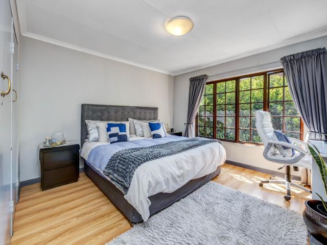 2 Bedroom Apartment / Flat For Sale in Morningside Hills