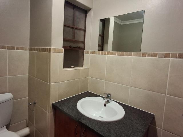 2 Bedroom Apartment / Flat For Sale in Magalieskruin