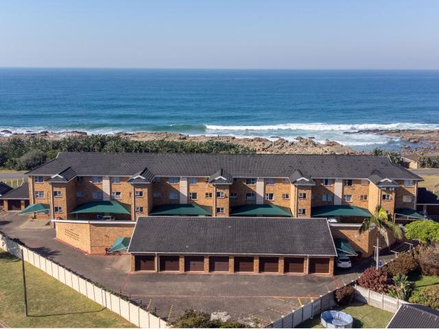 2 Bedroom Apartment / Flat For Sale in Manaba Beach