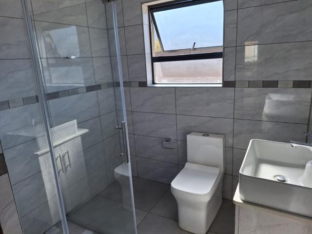 2 Bedroom Apartment / Flat For Sale in Melodie