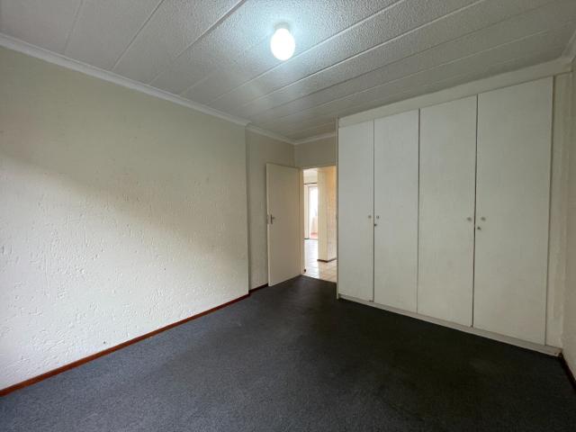 2 Bedroom Apartment / Flat For Sale in Mulbarton