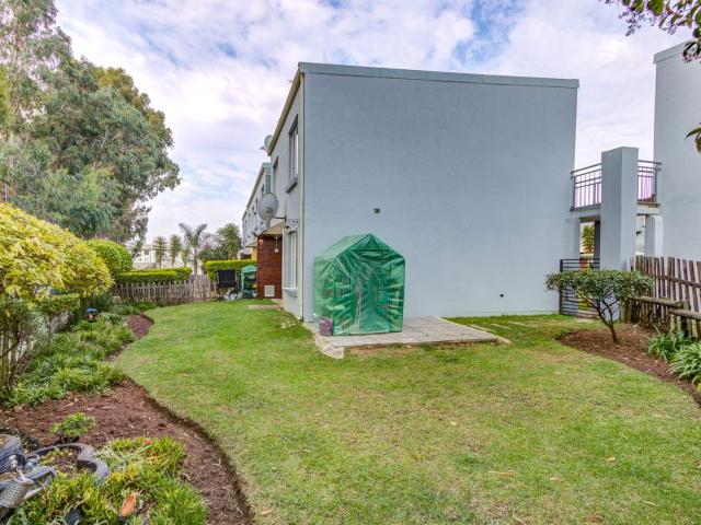 2 Bedroom Apartment / Flat For Sale in Norton Home Estate