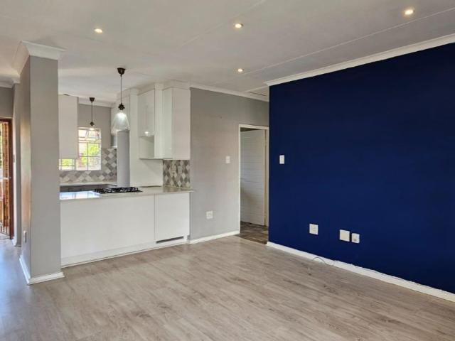 2 Bedroom Apartment / Flat For Sale in New Redruth