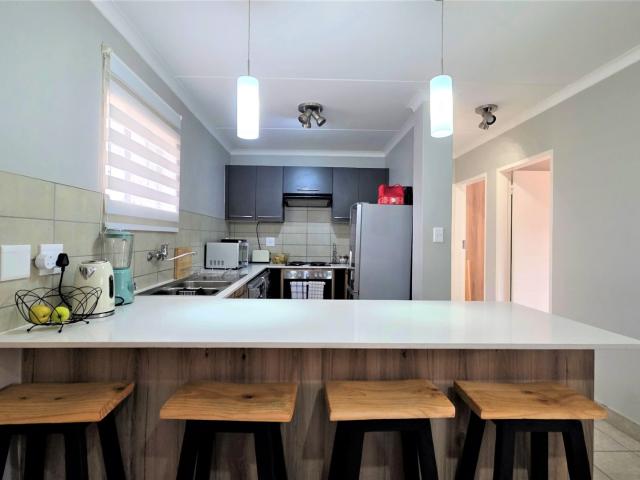 2 Bedroom Apartment / Flat For Sale in Sagewood