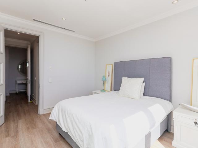 2 Bedroom Apartment / Flat For Sale in Sandton Central