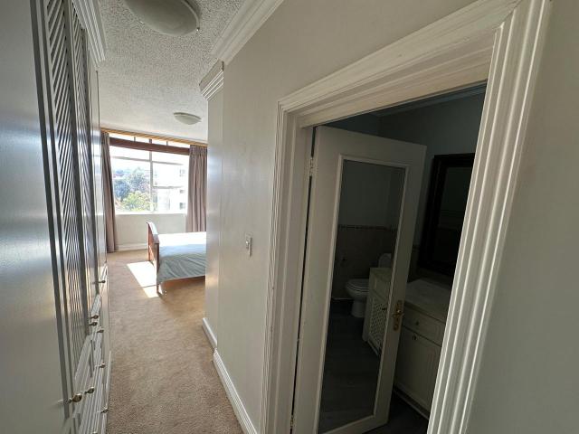 2 Bedroom Apartment / Flat For Sale in Sandton Central