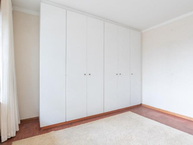 2 Bedroom Apartment / Flat For Sale in Sea Point