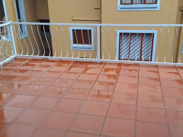 2 Bedroom Apartment / Flat For Sale in Paulshof