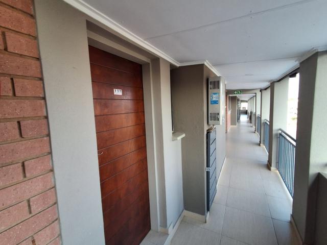 2 Bedroom Apartment / Flat For Sale in Roodepark Eco Estate
