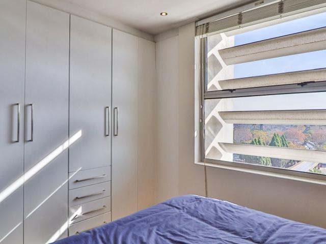 2 Bedroom Apartment / Flat For Sale in Rosebank
