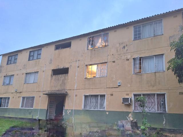 2 Bedroom Apartment / Flat For Sale in Rainham