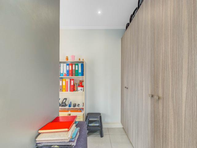 2 Bedroom Apartment / Flat For Sale in Rivonia