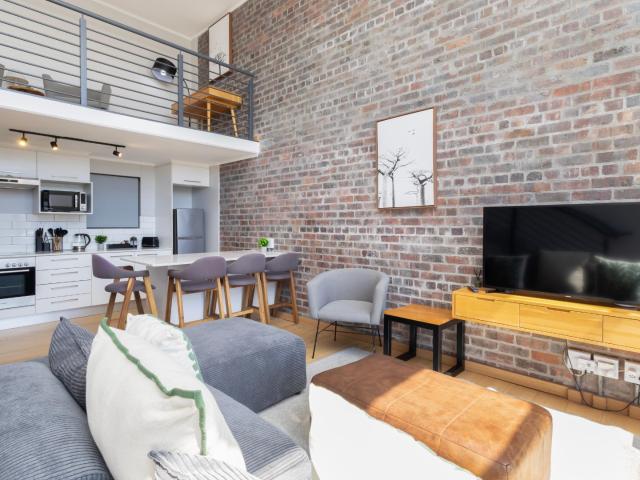2 Bedroom Apartment / Flat For Sale in Woodstock