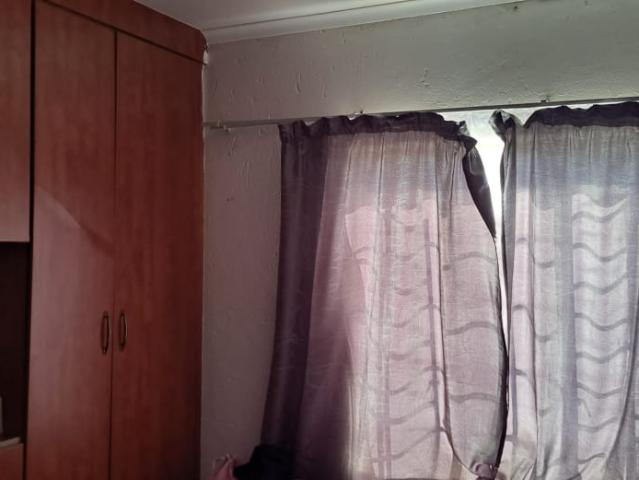 2 Bedroom Apartment / Flat For Sale in Waterval East