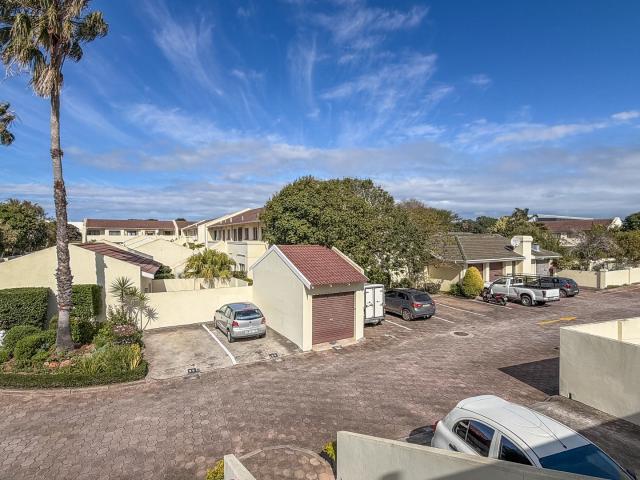 2 Bedroom Apartment / Flat For Sale in Walmer