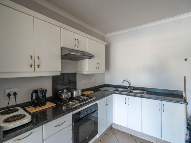 2 Bedroom Apartment / Flat For Sale in West Hill