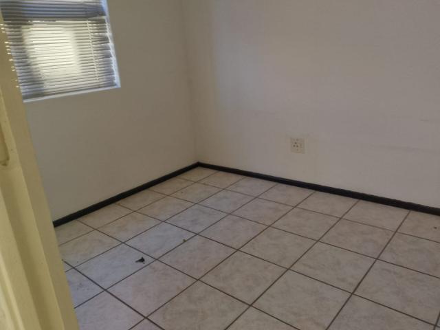 2 Bedroom Apartment / Flat For Sale in Winchester Hills