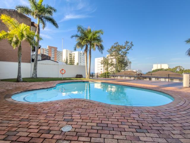 2 Bedroom Apartment / Flat For Sale in Umhlanga Central