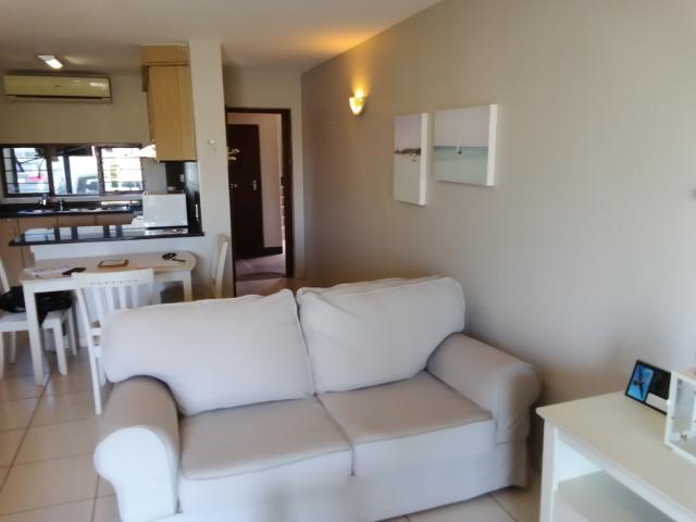 2 Bedroom Apartment / Flat For Sale in Umhlanga Central